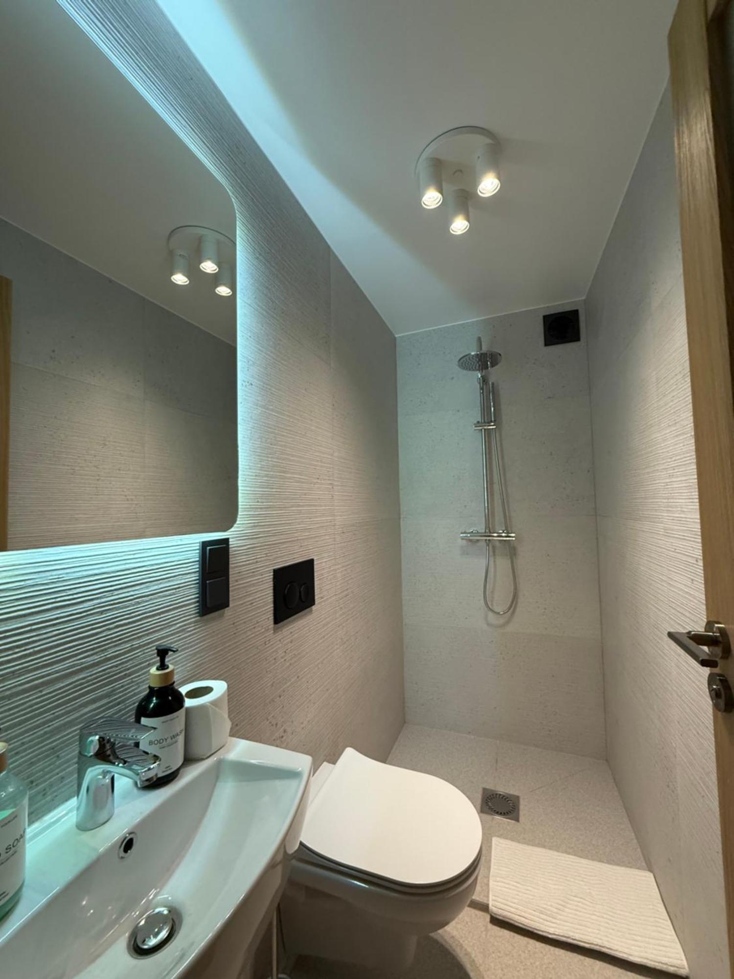 Lovely Two Bedroom In The Old Town 里加 外观 照片